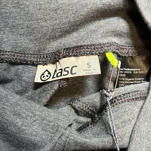 NWT - Tasc Nola 7-8 High Rise Size Small - Picture 4 of 5